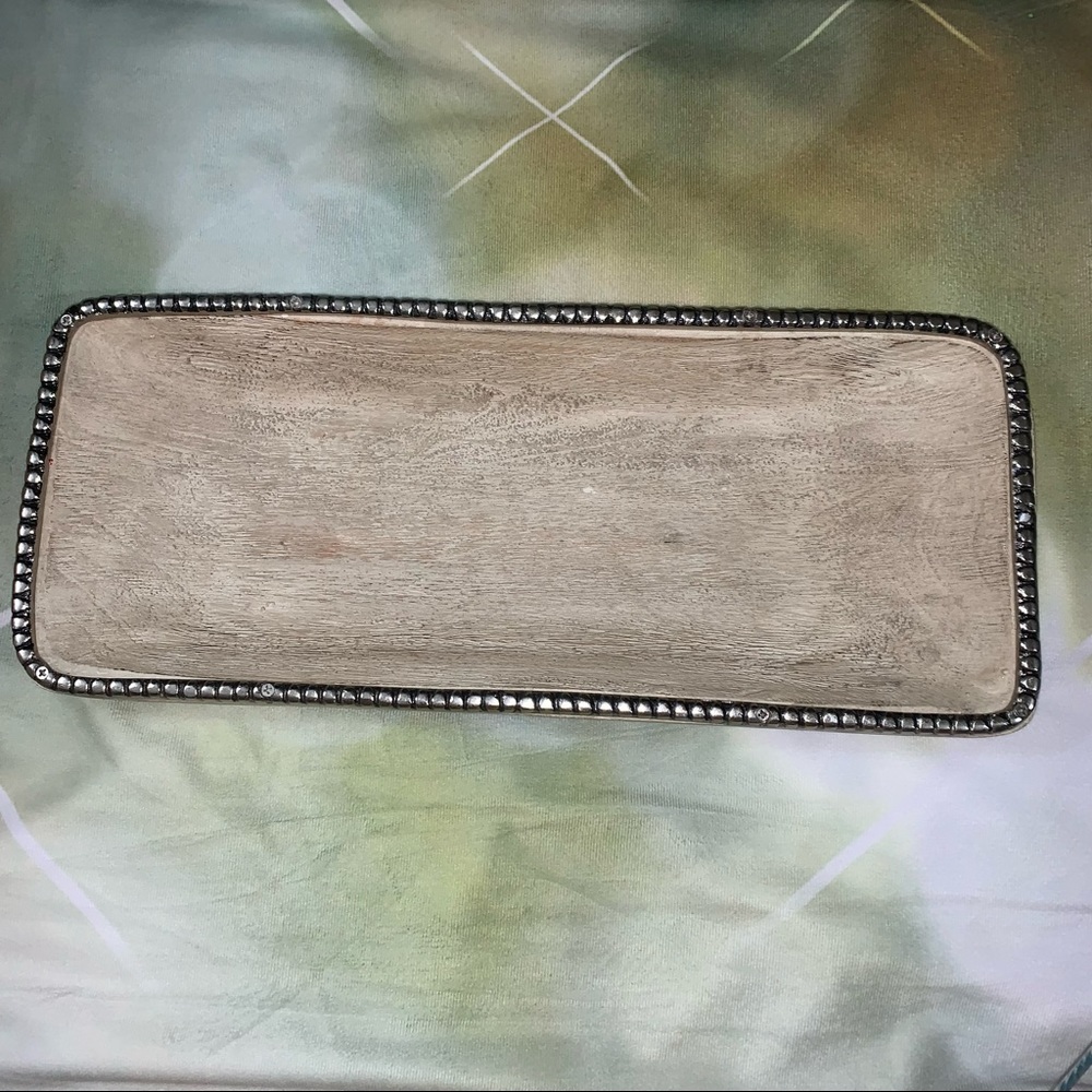 Very Nice Farmhouse Dough Bowl/Tray by Hallmark